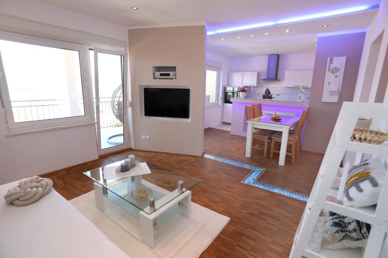 Apartments Vida Trogir Exterior photo