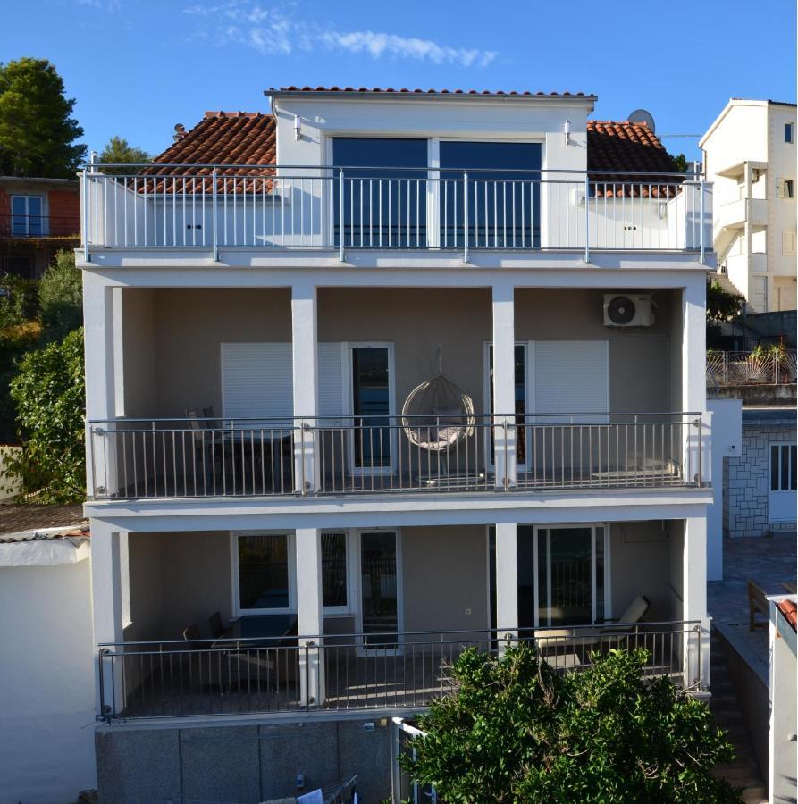 Apartments Vida Trogir Exterior photo