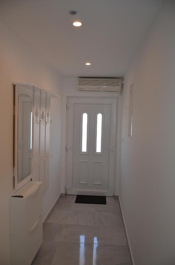 Apartments Vida Trogir Exterior photo